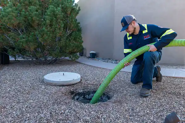 septic tank services Kirbyville